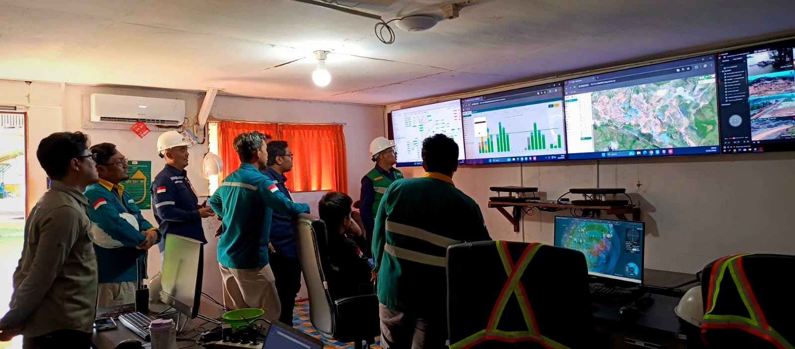Control room Antam Gag Nikel